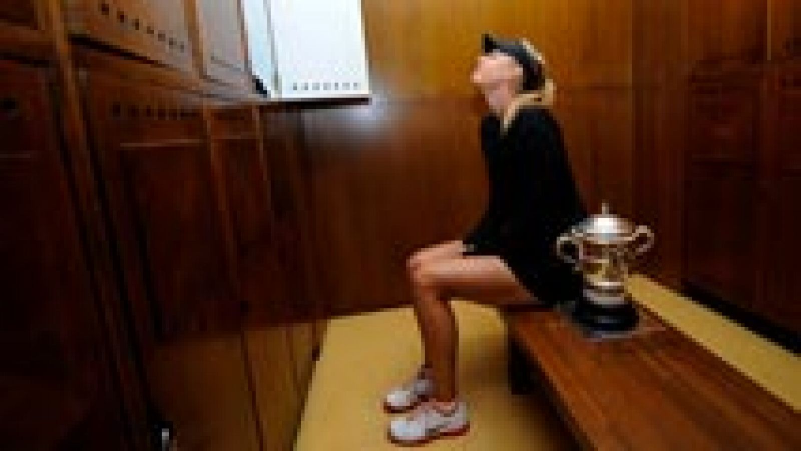 Telediario 1: Sharapova fue advertida en cinco ocasiones de que estaba tomando una sustancia dopante | RTVE Play