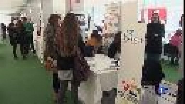 Informatiu Balear - El món laboral s'acosta a la UIB