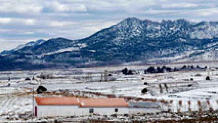 Nevadas en zonas bajas de la mitad norte peninsular