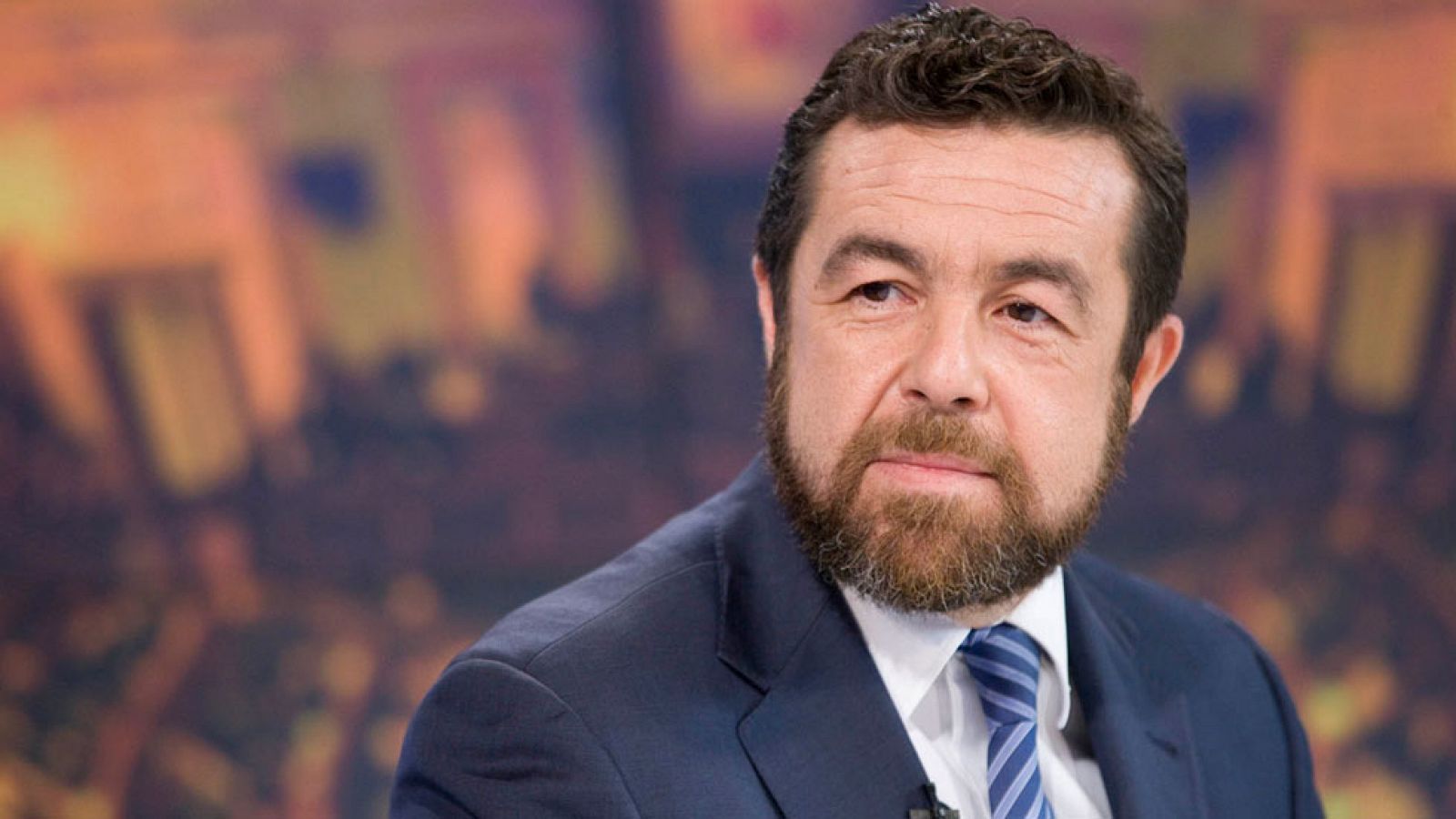 Miguel Gutiérrez de Ciudadanos afirma que hasta este momento los partidos políticos tradicionales solo se han visto obligados a llegar a acuerdos en temas puntuales