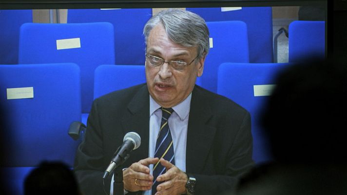 Telediario 1 - Tejeiro atribuye las decisiones fiscales a Urdangarin y Torres y niega la supervisión de Casa Real