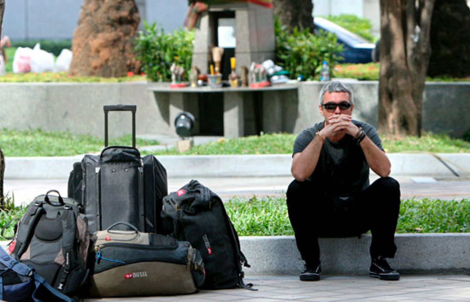 Los turistas españoles regresarán desde una base aérea al este de Bangkok | Ver
