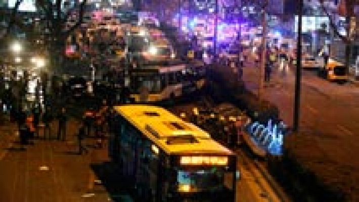 Telediario 1 - Telediario Matinal en 4' - 14/03/16