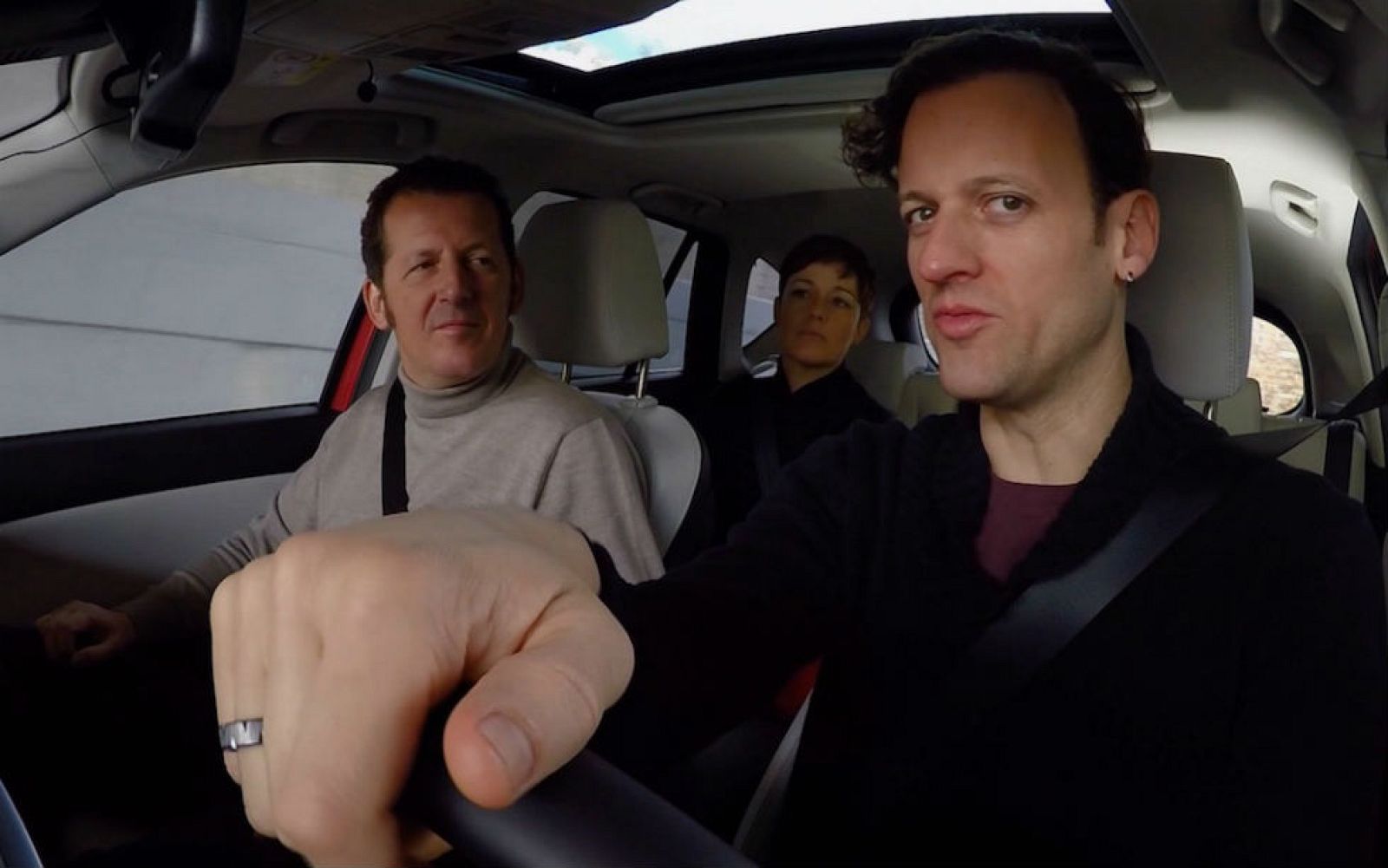 'Entrevista' - Edu Soto