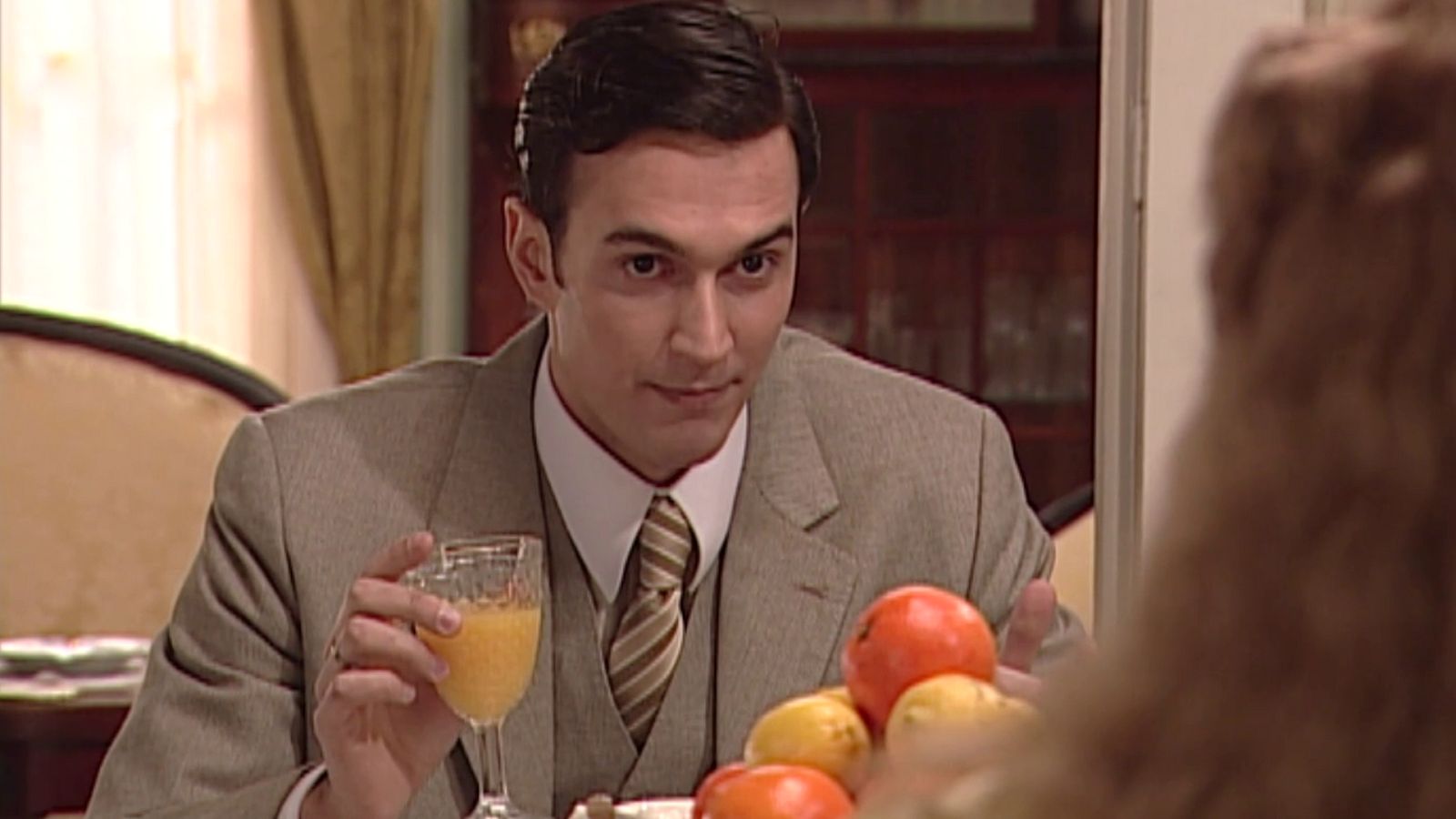 Amar en tiempos revueltos - T1 - Episodio 135 - Ver ahora