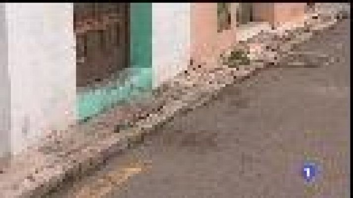 Informatiu Balear - Estable dins la gravetat el menor apunyalat