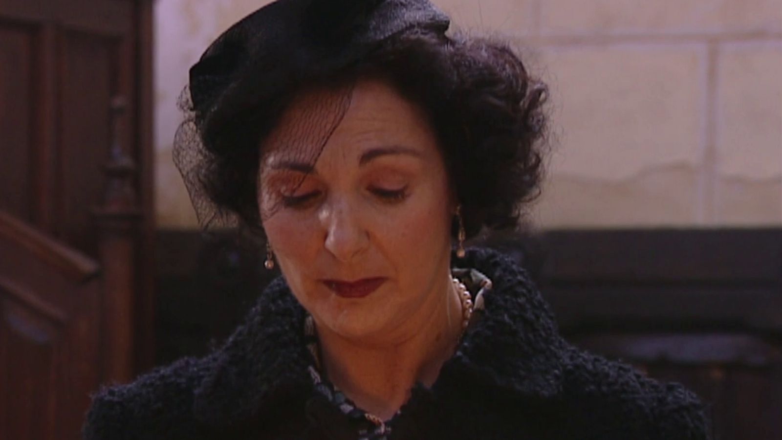 Amar en tiempos revueltos - T1 - Episodio 133 - Ver ahora