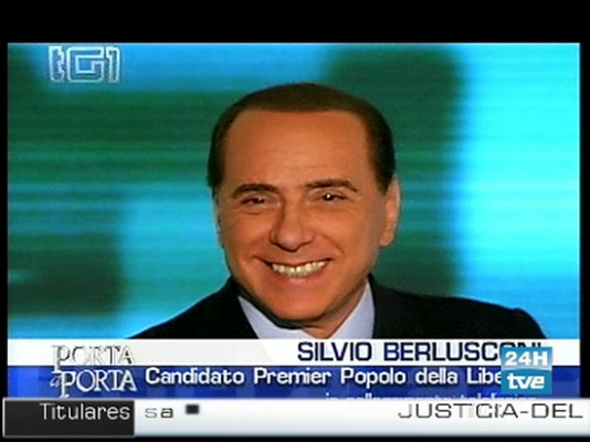 Berlusconi con mayoría absoluta