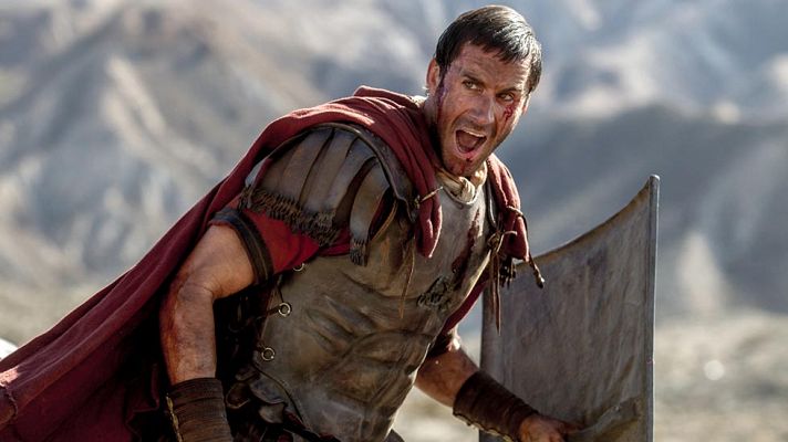 Cultura en Rtve.es - RTVE.es entrevista a Joseph Fiennes y María Botto, intérpretes de 'Resucitado'