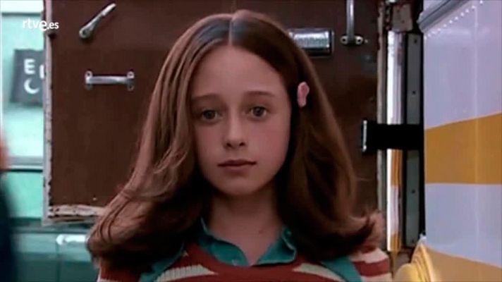 Cuéntame cómo pasó - Carlos conoce a Karina