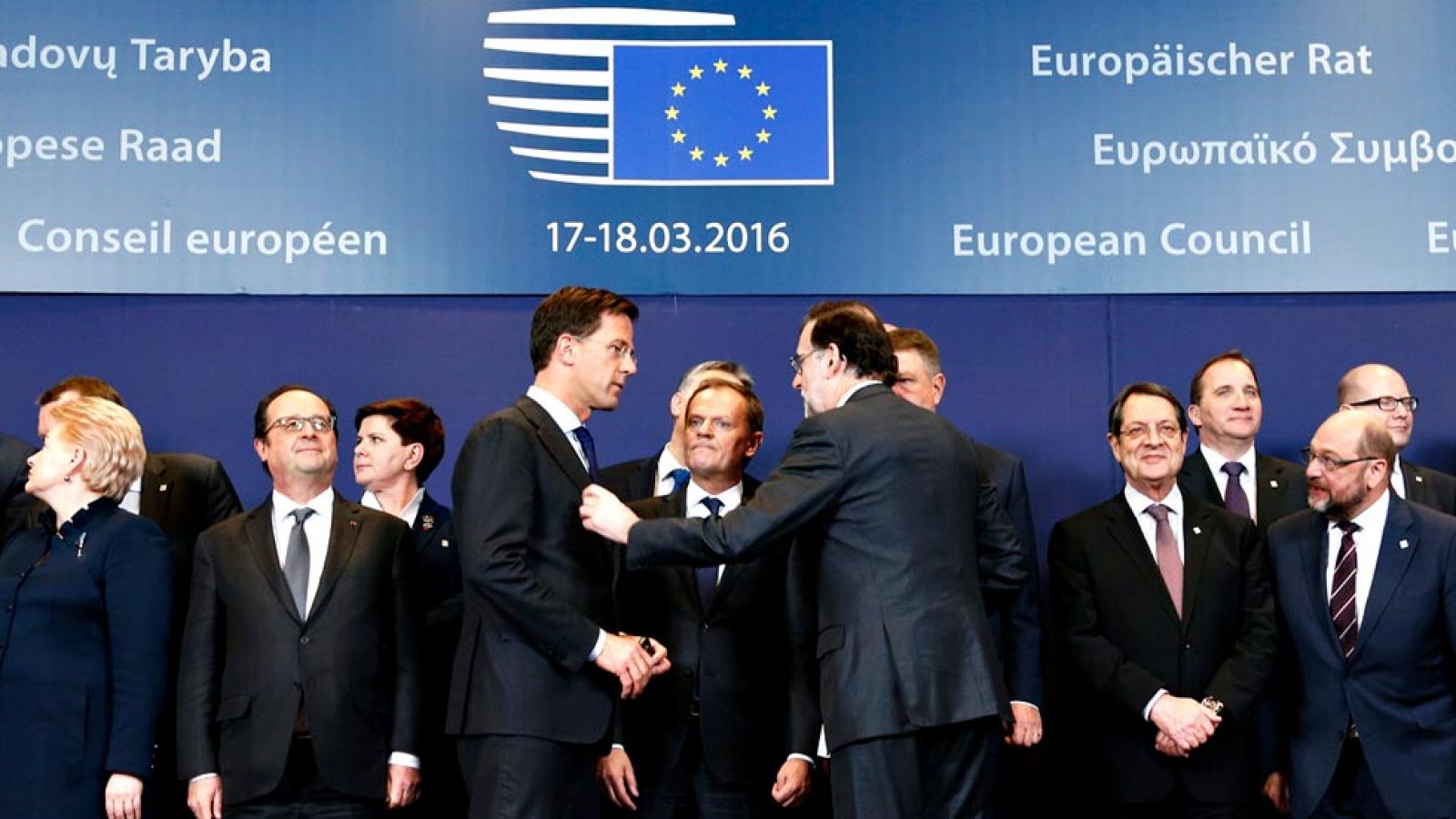 Los líderes de la UE buscan un acuerdo con Turquía sobre los refugiados, aunque no a cualquier precio