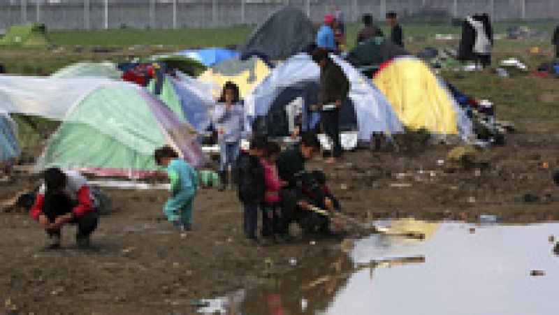 Preocupación en el campamento de Idomeni tras el acuerdo de la UE con Turquía para deportar refugiados