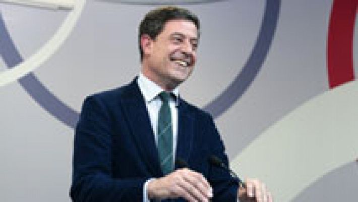 Telediario 1 - Dimite el líder de los socialistas gallegos, Gómez Besteiro, para no perjudicar al partido