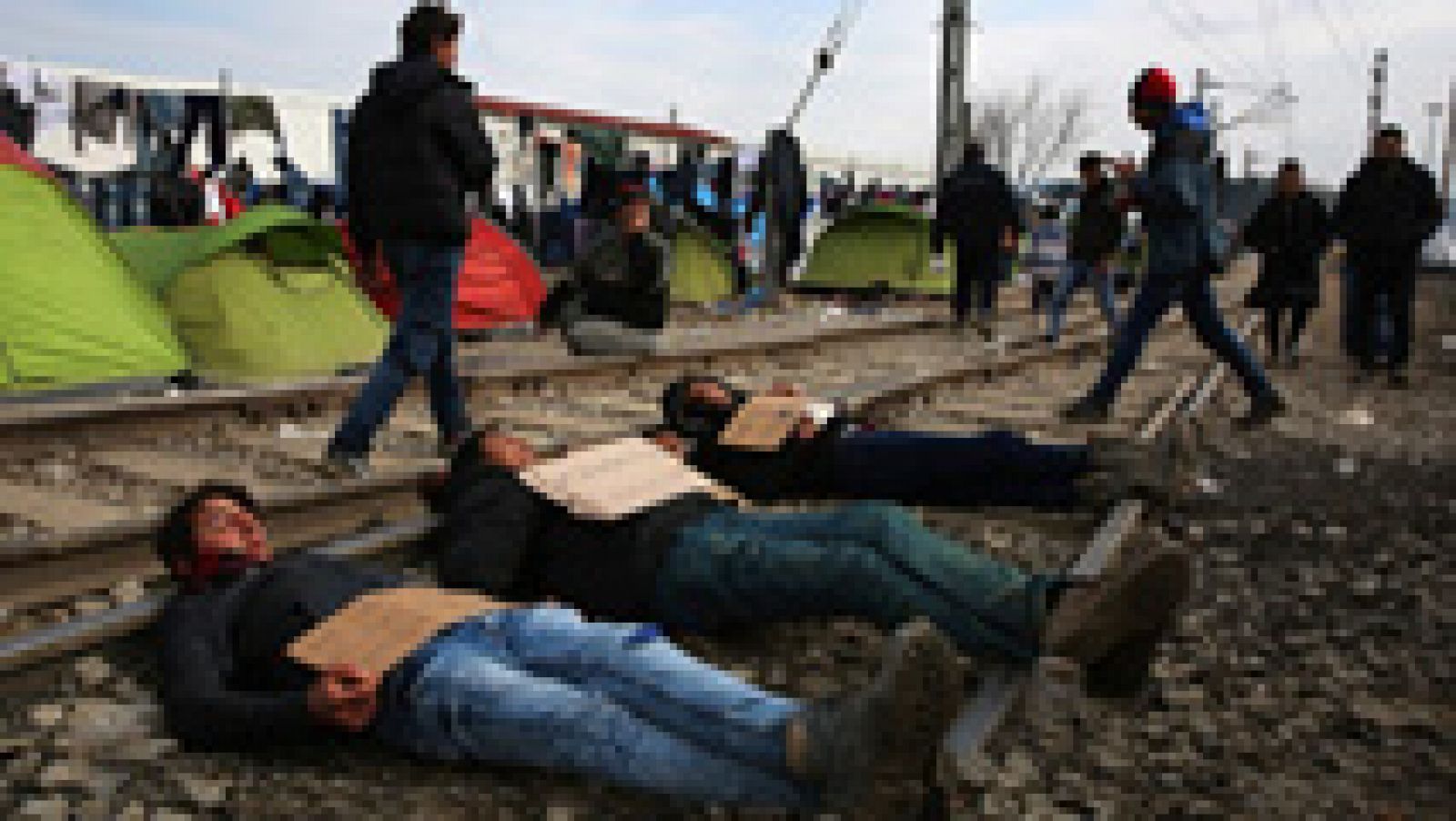 La UE cierra un acuerdo con Turquía para deportar de forma "individual" a los refugiados 