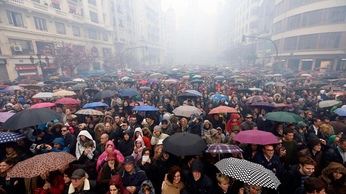 Telediario 1 - Valencia vive su día grande