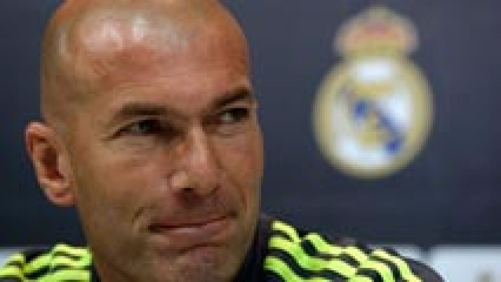 Zidane cree que está "mejorando como entrenador"