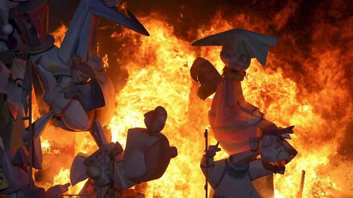 Fallas - Nit de la Cremà 2016
