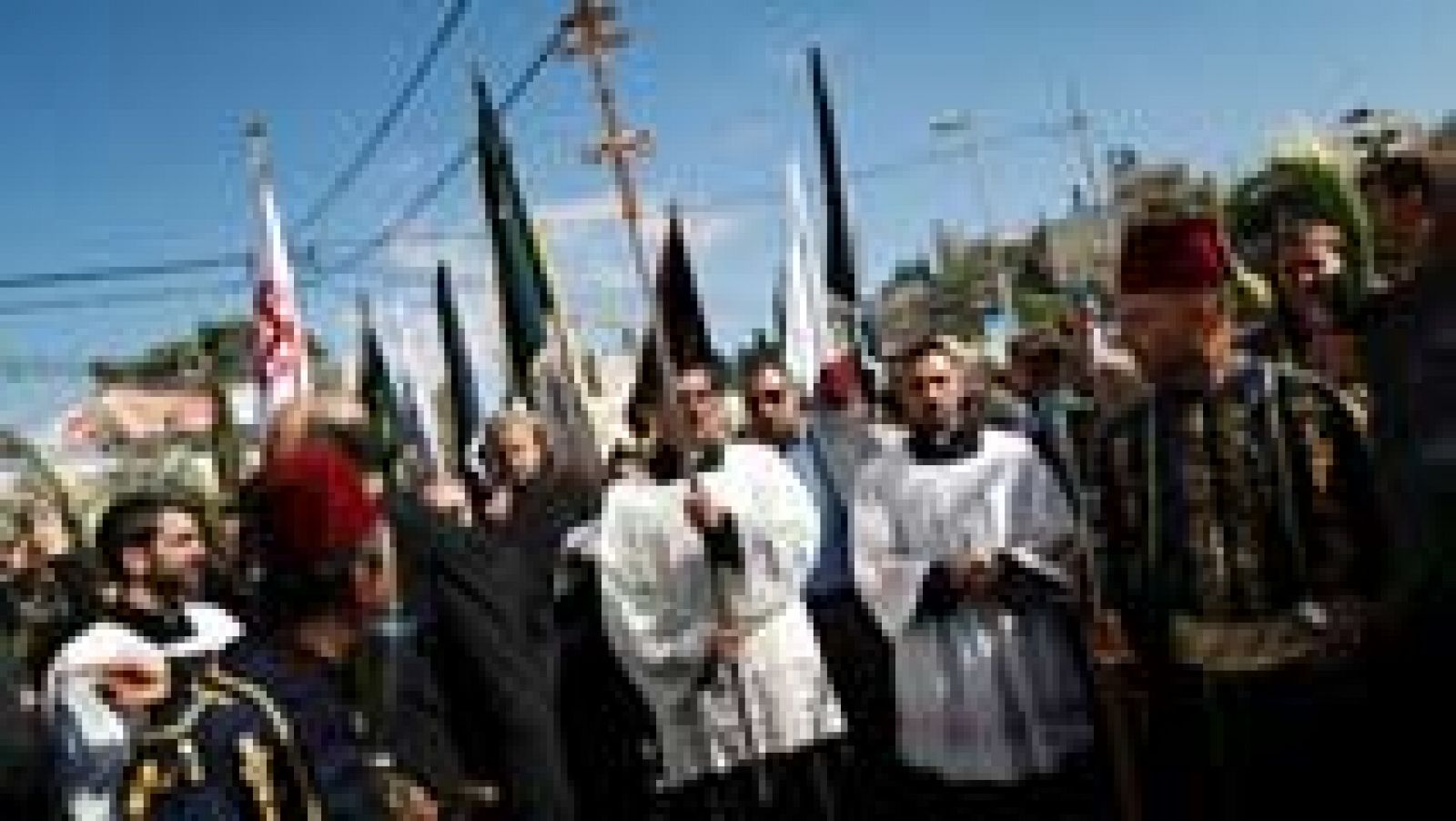 Telediario 1: Gaitas y tambores ponen la nota musical a las celebraciones religiosas en Jerusalén  | RTVE Play