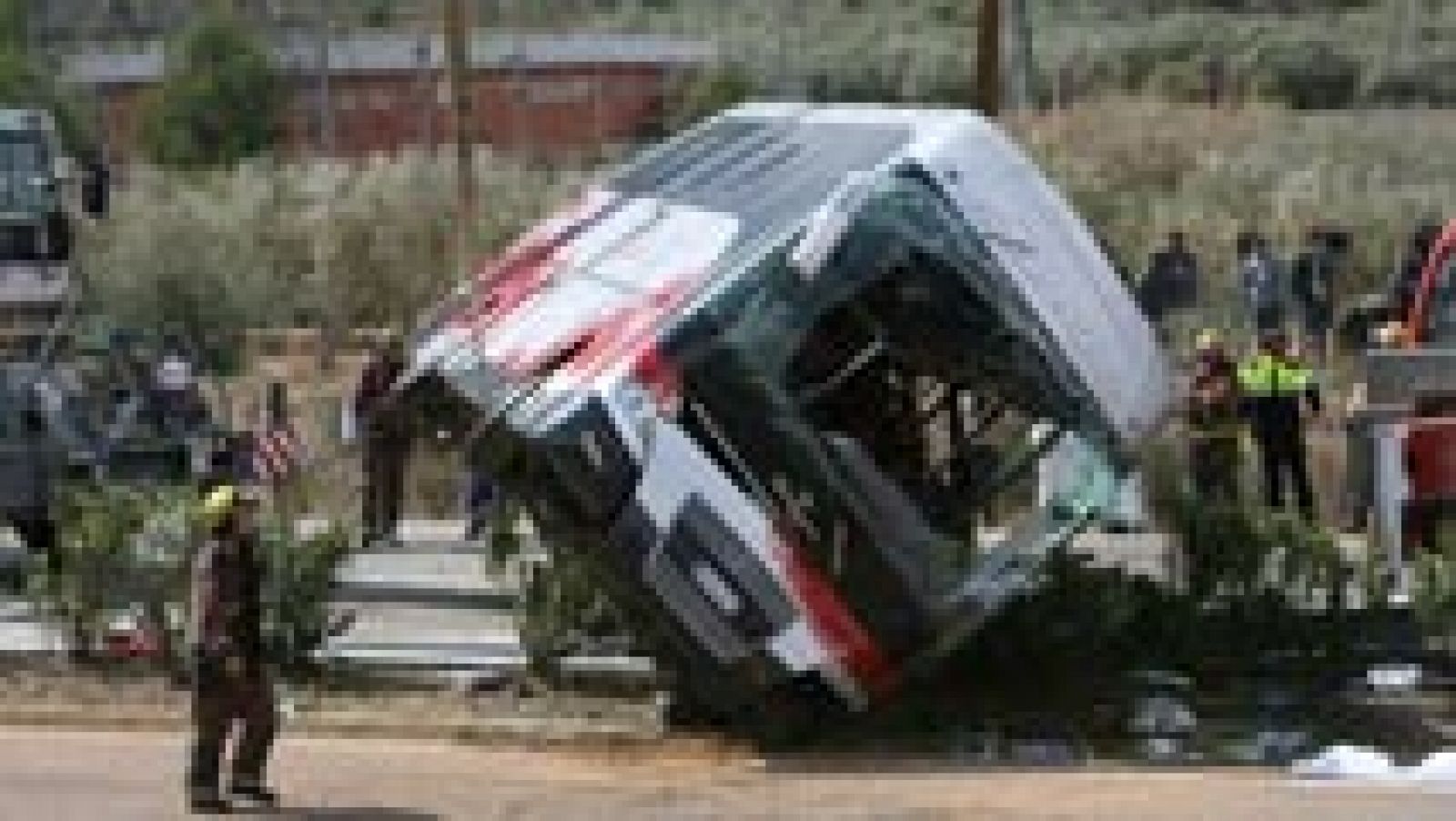 Telediario 1: La empresa del autocar accidentado en Tarragona asegura que el conductor había descansado antes del viaje | RTVE Play
