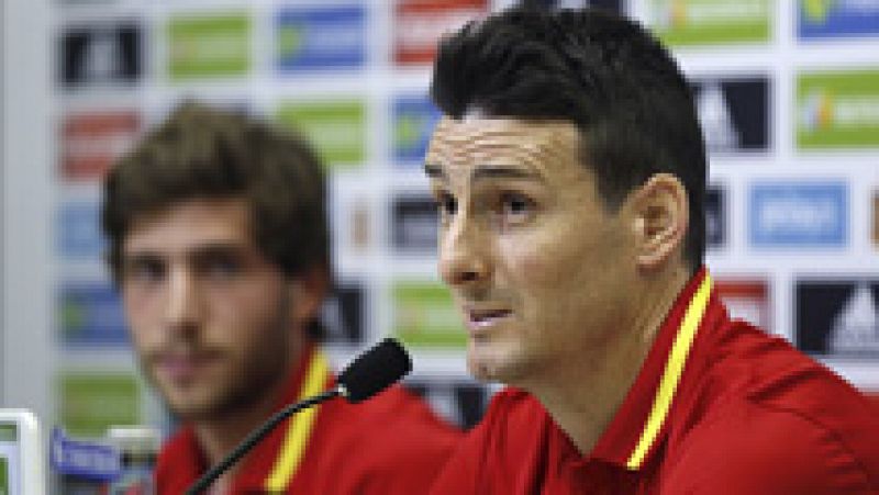 Aritz Aduriz, delantero internacional de la selección española, reconoció que protagoniza un "caso peculiar" y aseguró que "no es habitual volver" al equipo nacional a sus 35 años.