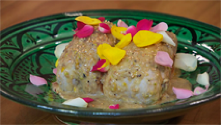RTVE Cocina - Receta de codornices con pétalos de rosa