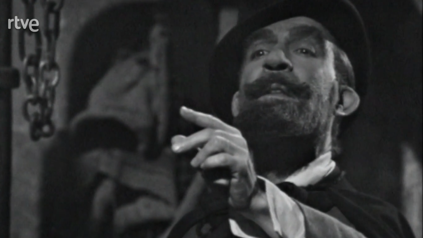 El premio - El gran cínico