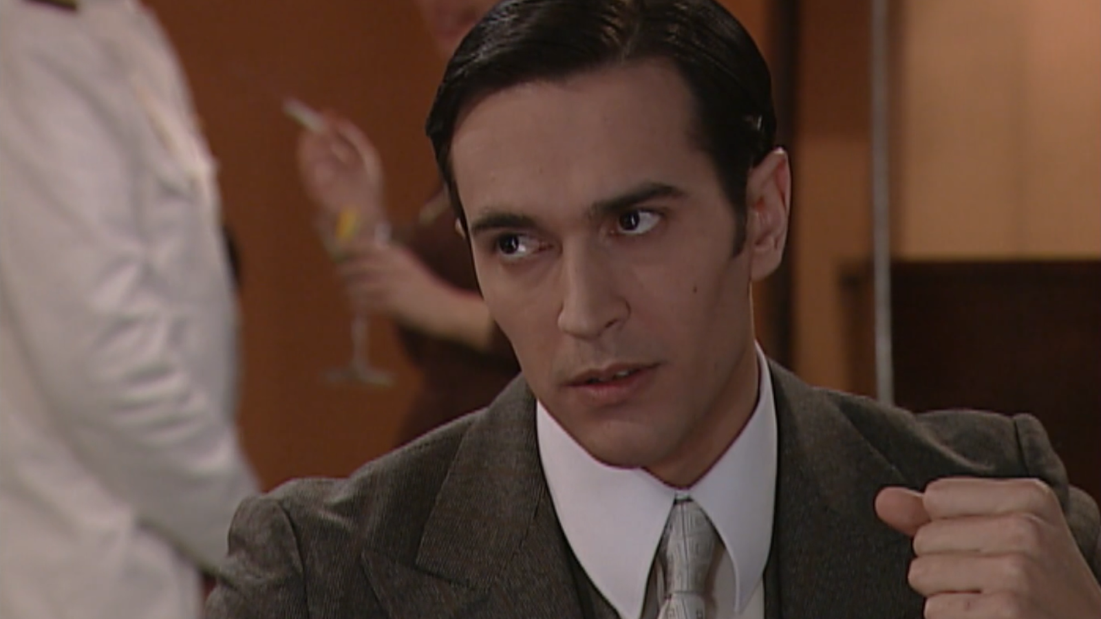 Amar en tiempos revueltos - T1 - Episodio 160 - Ver ahora