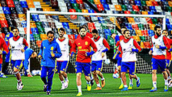 La selección española entrena en Udine