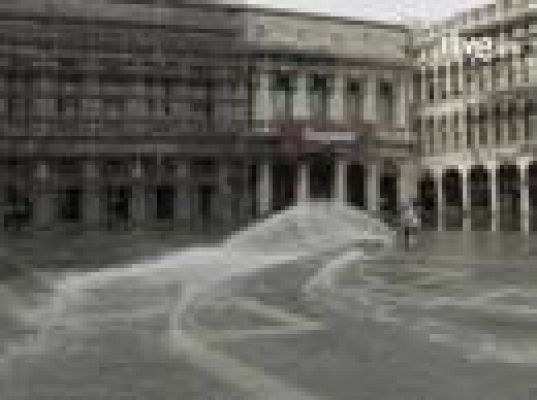  - Esquí acuático en Venecia