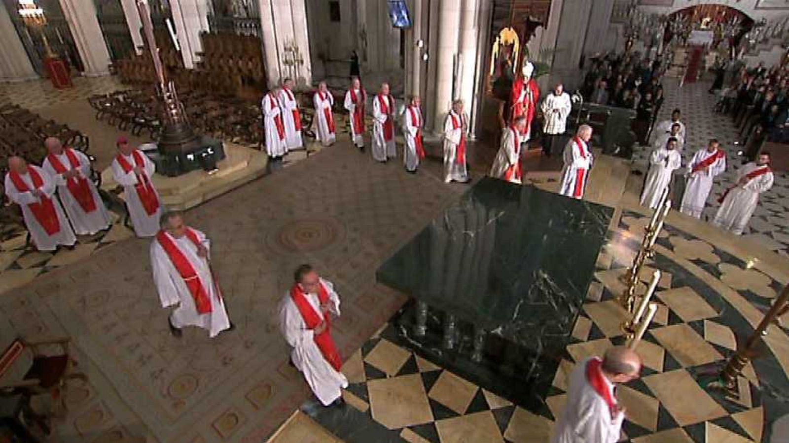 Semana Santa 2016 - Triduo pascual - Viernes Santo - ver ahora