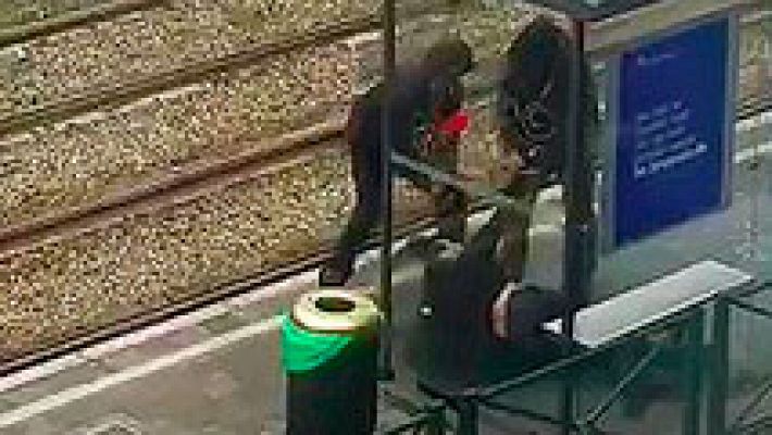 Telediario 1 - Nueve detenidos en las redadas llevadas a cabo en Bruselas contra el terrorismo