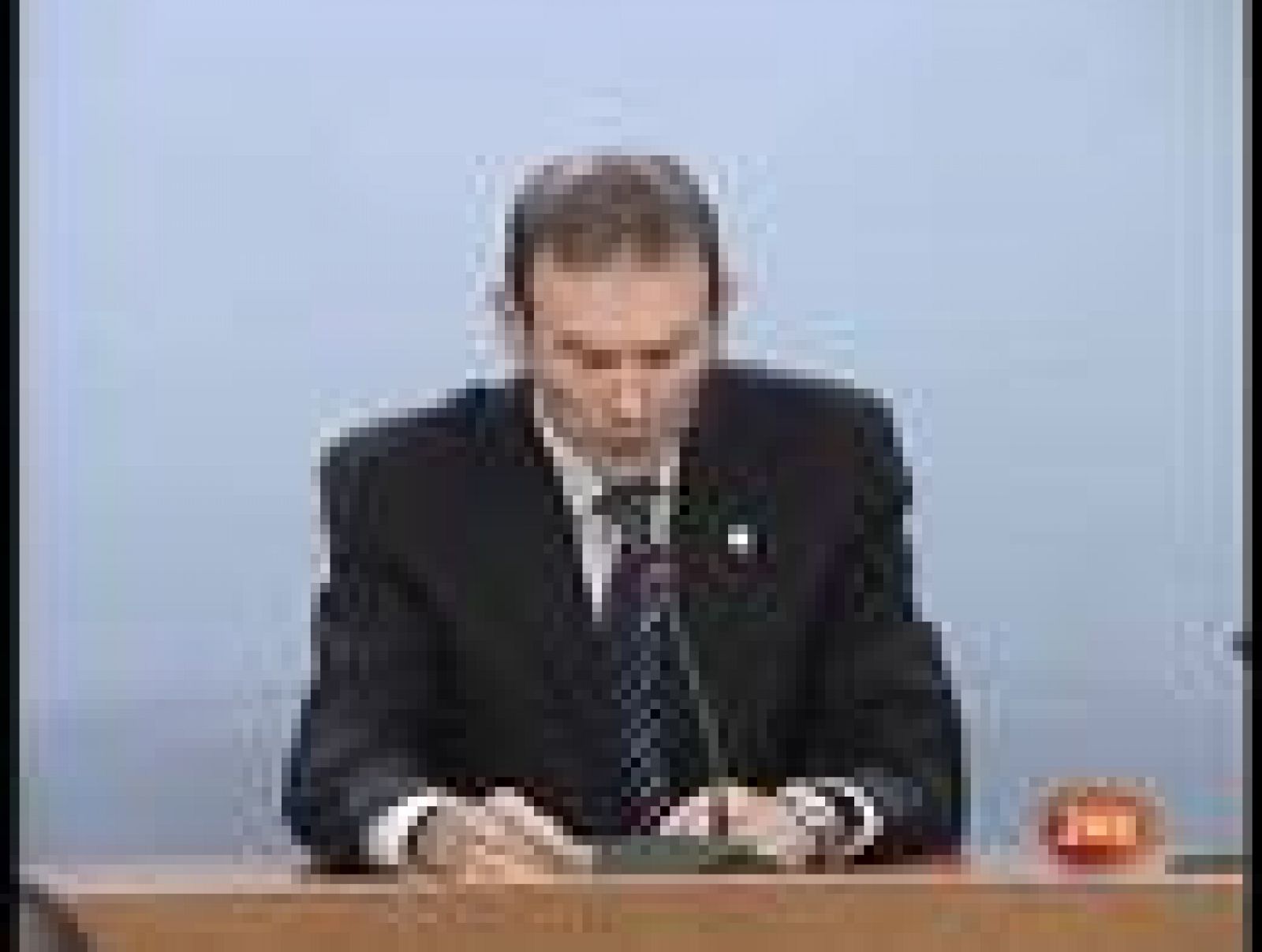 Ibarretxe se solidariza con los empresarios vascos tras el asesinato de Ignacio Uría Mendizábal | Ver