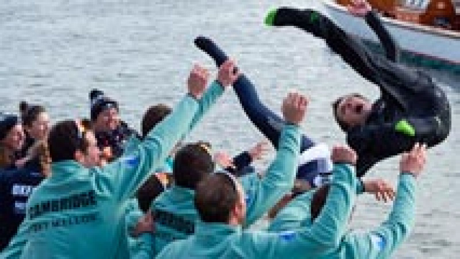 Telediario 1: Cambridge gana la histórica regata ante Oxford | RTVE Play