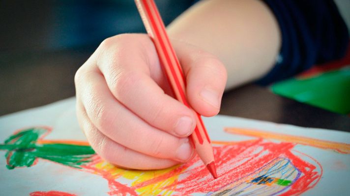 Telediario 1 - Llega la hora de escoger colegio