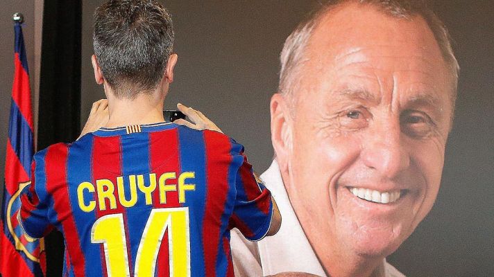 Telediario 1 - Casi 40.000 aficionados se han despedido en el Camp Nou de Johan Cruyff
