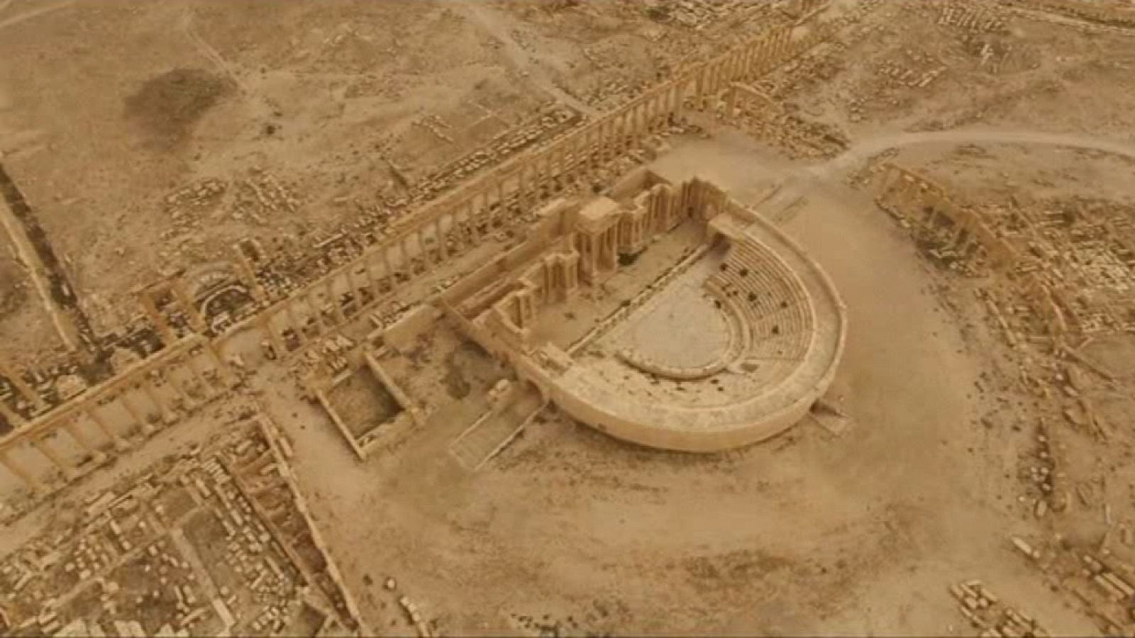 Lo que queda de las ruinas de Palmira, vista aérea tras su reconquista por el ejército sirio