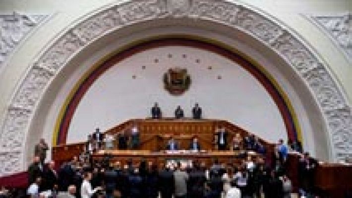 El Parlamento venezolano aprueba la Ley de Amnistía 