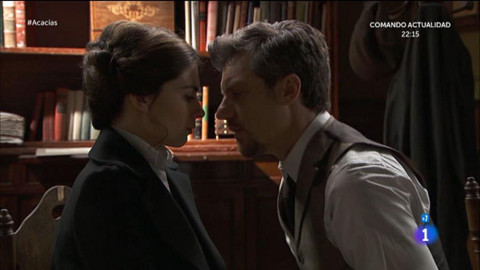 Acacias 38 - Mauro intenta besar a Teresa