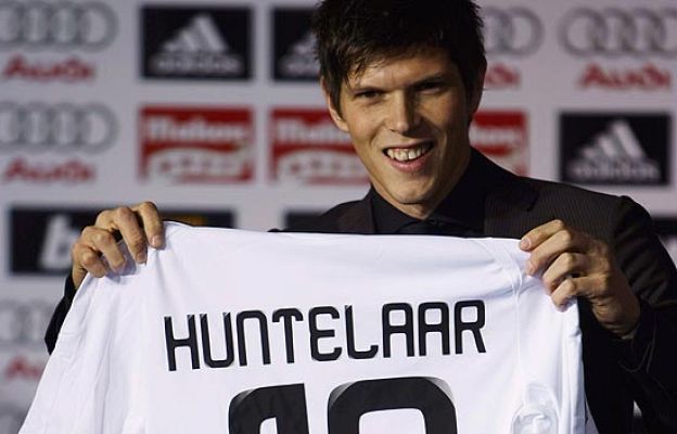  - Huntelaar ya viste de blanco