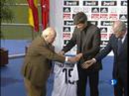  - Huntelaar ya viste de blanco