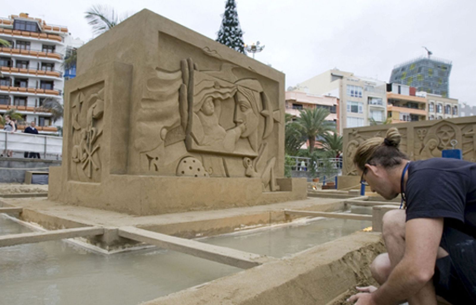 El belén de arena más grande de España está en Las Palmas | Ver