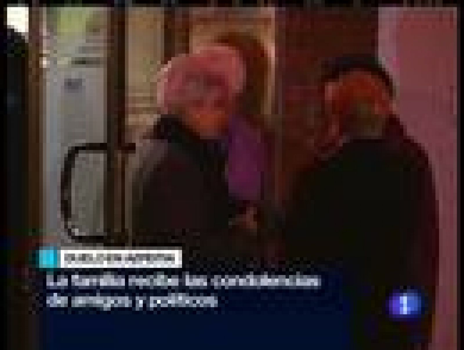 Telediario 2 en cuatro minutos - 04/12/08 | Ver