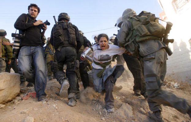  - Violento desalojo en Cisjordania