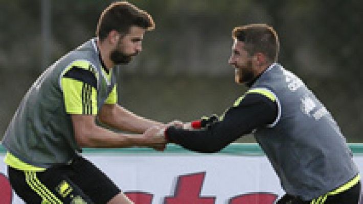 Telediario 1 - Los duelos dentro del Clásico