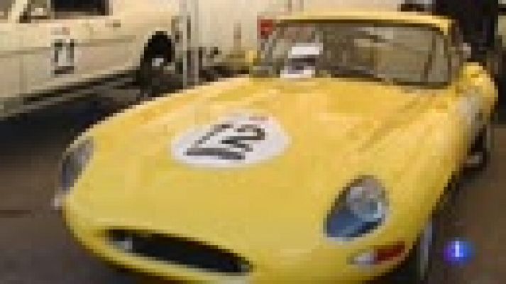 Telediario 1 - Carrera de coches clásicos en el Jarama