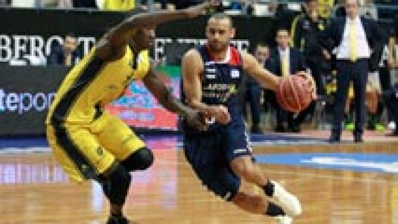 El Pabellón Santiago Martín volvió a ser una fiesta. Iberostar Tenerife fue el otro encargado de hacer caer otro grande y se llevó la victoria (93-80) frente a un Laboral Kutxa Baskonia