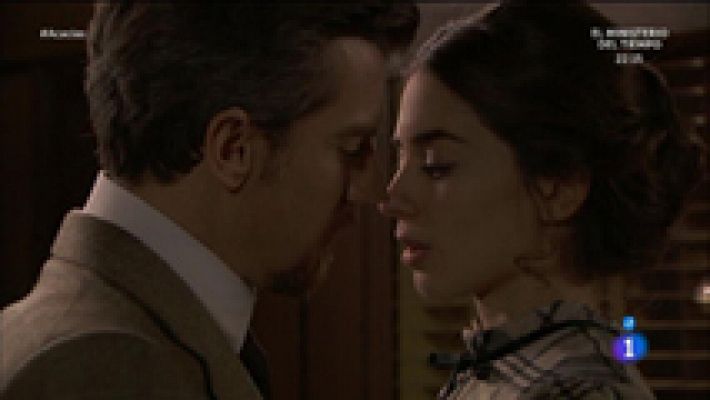 El primer y apasionado beso de Teresa y Mauro