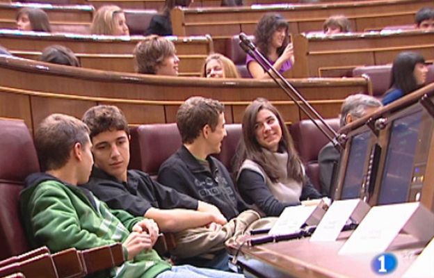  - Lectura de la Constitución