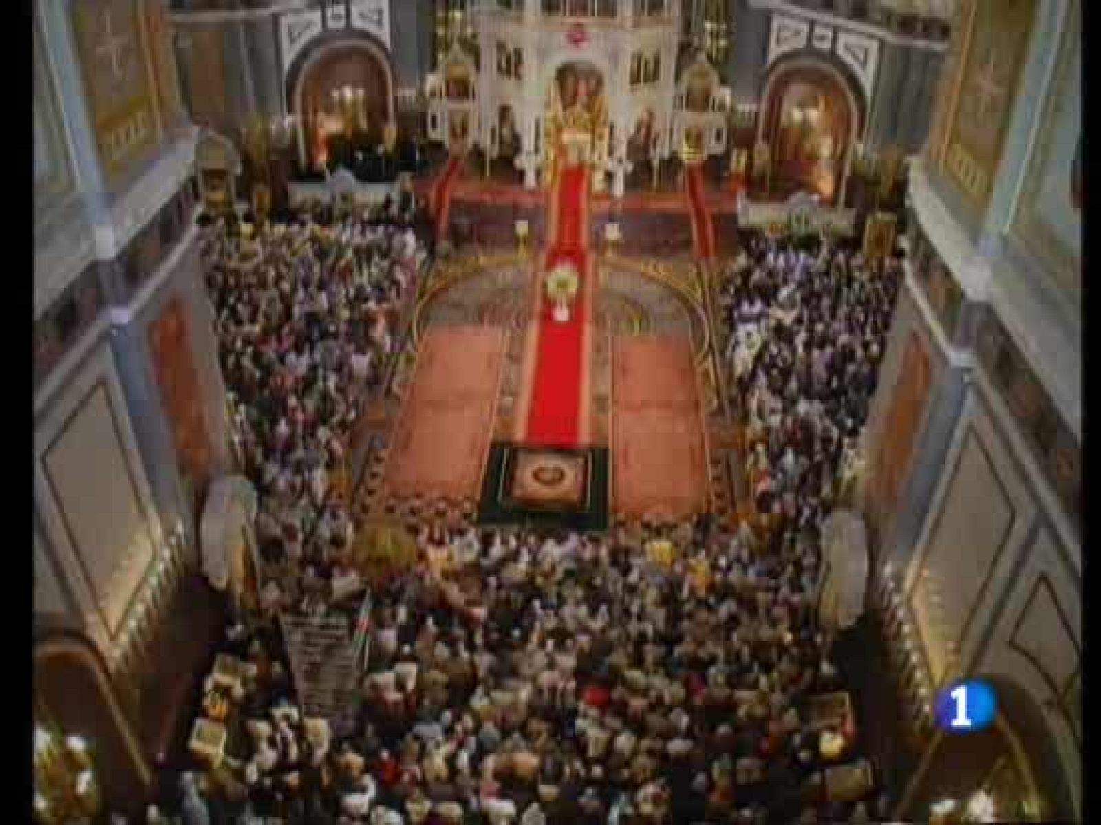 El patriarca de la iglesia ortodoxa rusa, Alexis II, ha muerto en Moscú de una enfermedad cardíaca | Ver