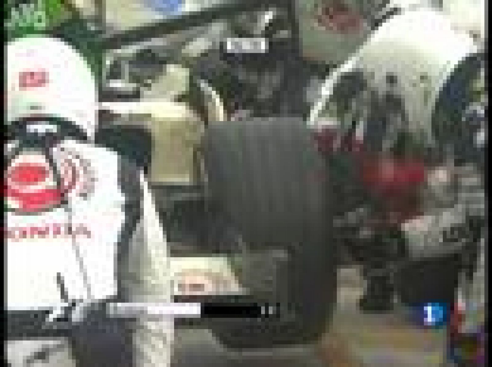 A Honda se le acabó la gasolina | Ver